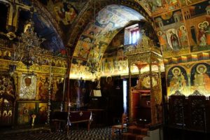 Interieur église de la vierge à Lindos